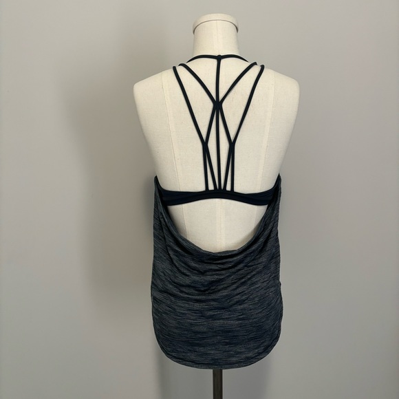 Lululemon Raise The Barre Tank Low Back Workout Tank Top With Sports Bra Size 6 - Picture 12 of 16